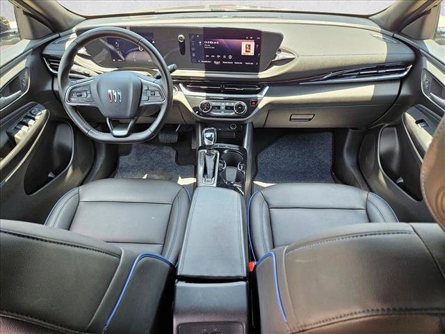 Used 2025 Buick Envista Sport Touring FWD image 17