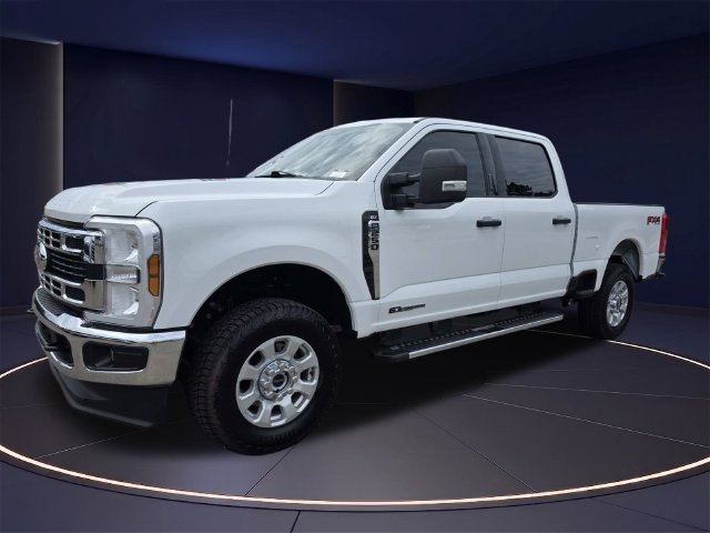 Certified 2024 Ford F250 XLT w/ FX4 Off-Road Package AWD/4WD image 7