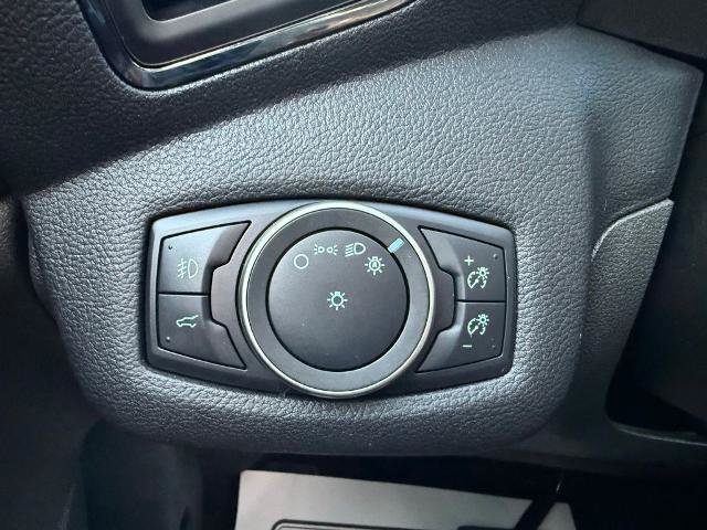 Certified 2019 Ford Escape Titanium AWD/4WD image 25