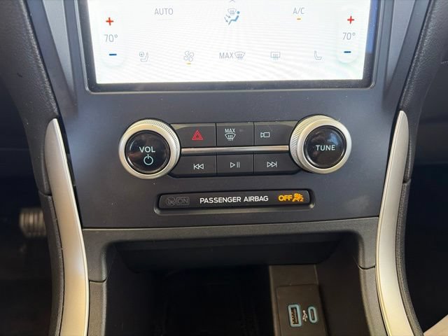 Certified 2023 Ford Edge SEL w/ Convenience Package AWD/4WD image 12