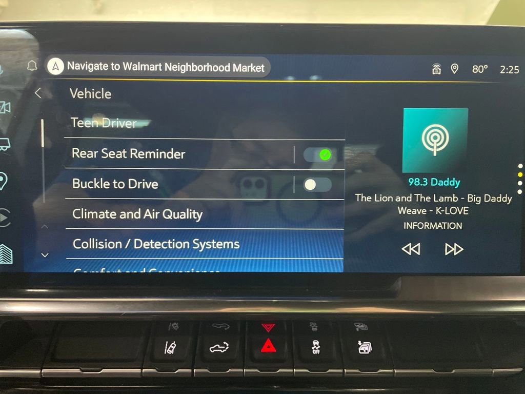 Used 2025 Chevrolet Silverado 2500 LT w/ Leather Package image 28