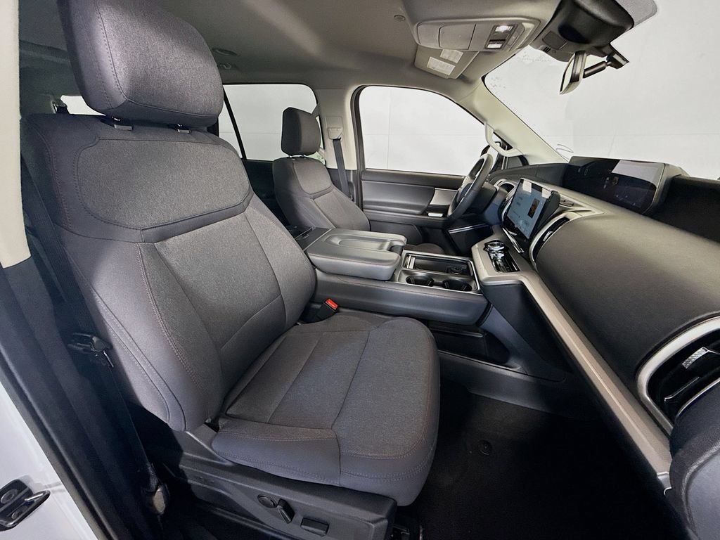 Certified 2025 Ford Expedition Max Active AWD/4WD image 28