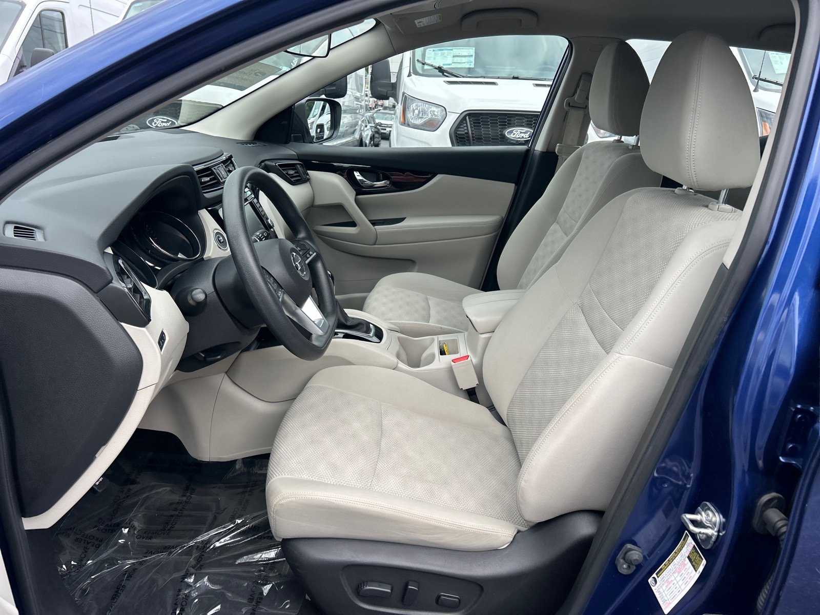 Used 2020 Nissan Rogue Sport SV AWD/4WD image 8