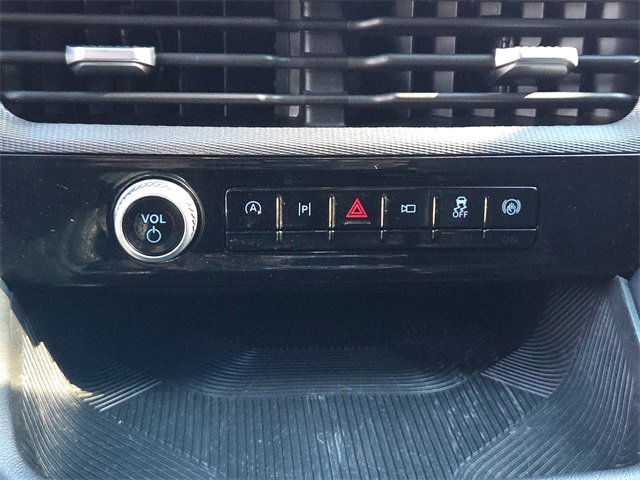 Certified 2025 Ford Explorer ST-Line image 21