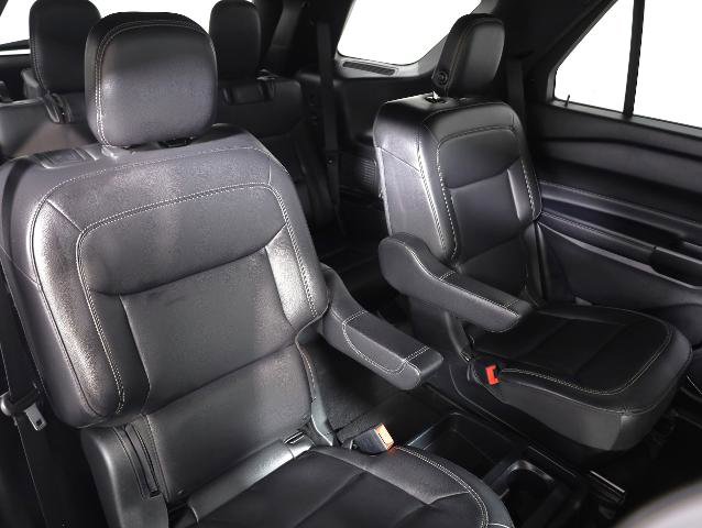 Certified 2020 Ford Explorer XLT w/ Equipment Group 202A image 9