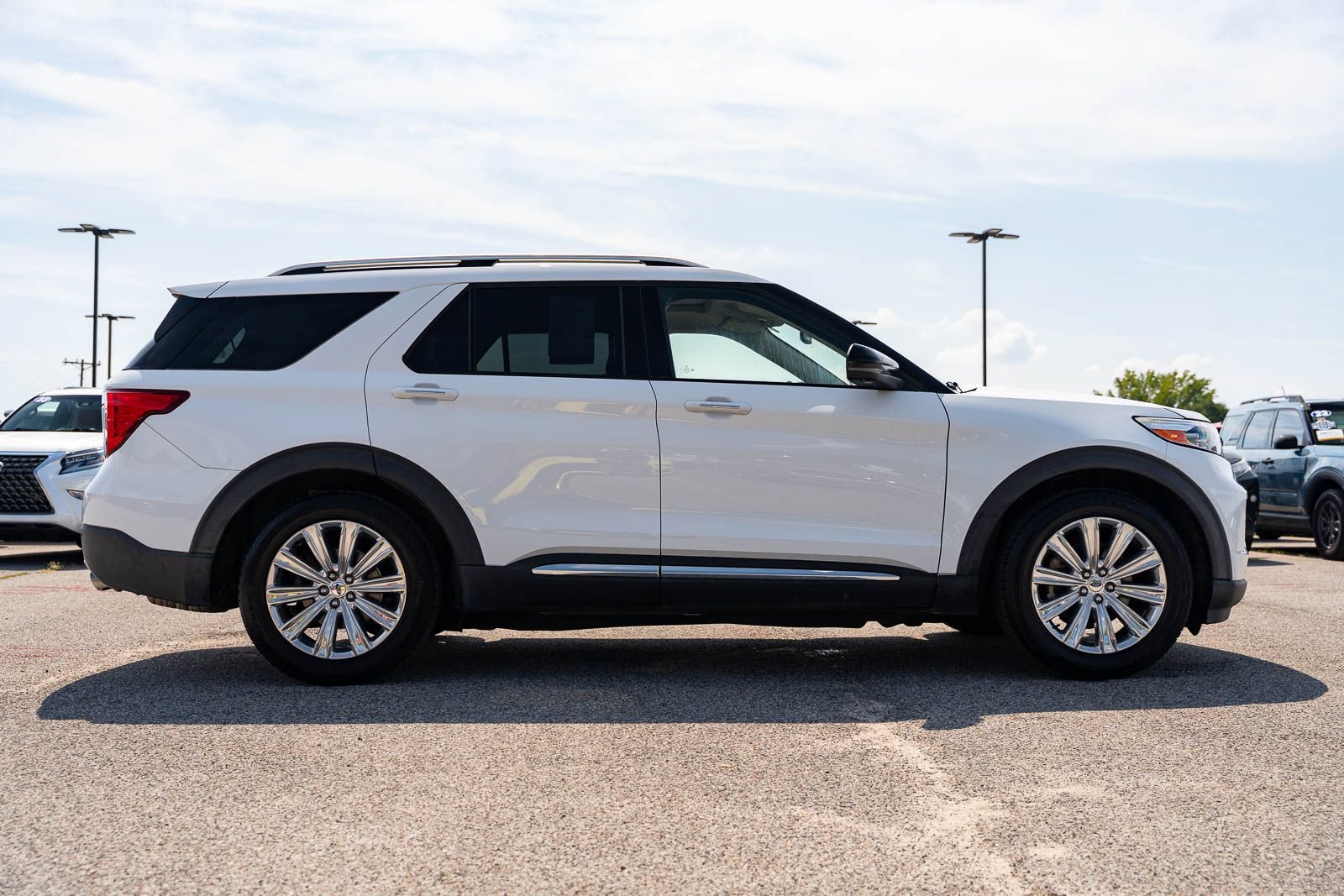 Certified 2020 Ford Explorer Limited RWD image 8