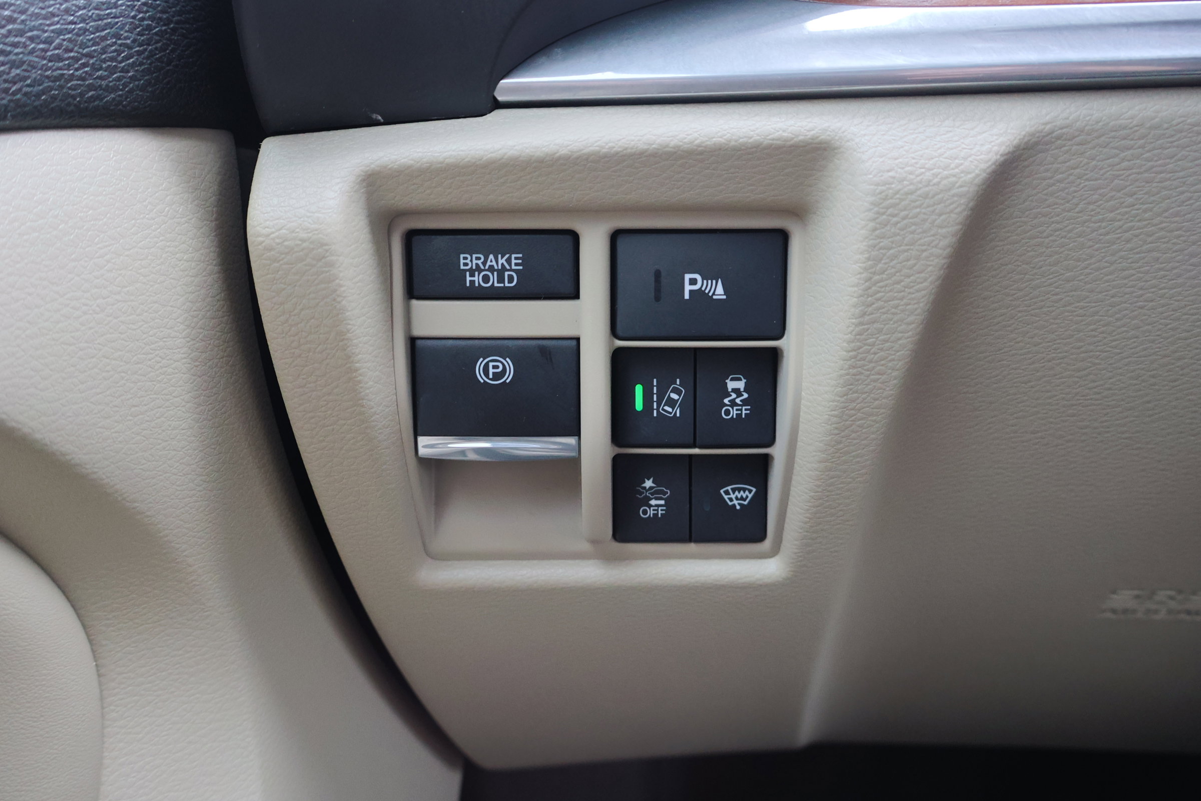 Used 2017 Acura MDX FWD w/ Advance Package image 19