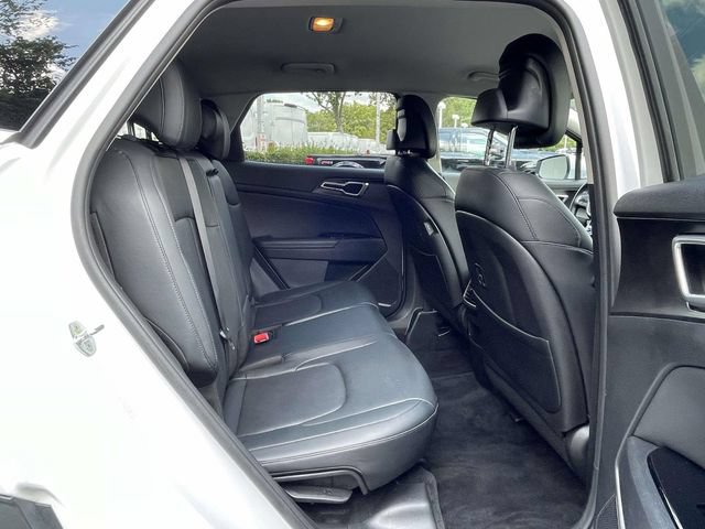 Used 2023 Kia Sportage EX FWD image 29