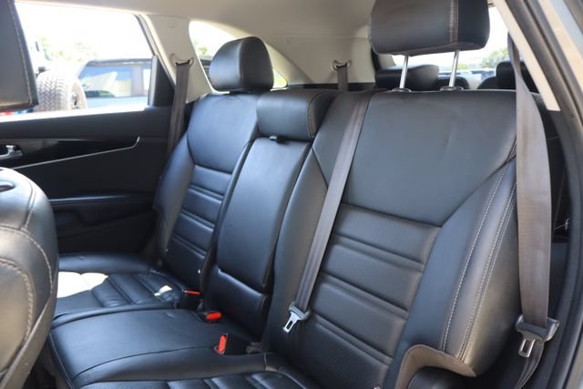 Used 2019 Kia Sorento EX AWD/4WD image 26