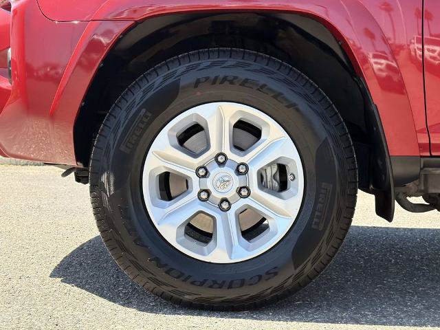 Used 2021 Toyota 4Runner SR5 RWD image 26