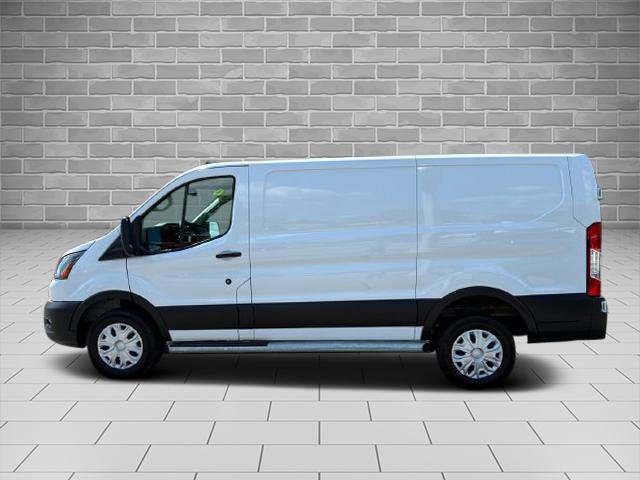 Certified 2025 Ford Transit 250 Low Roof w/ Exterior Upgrade Package RWD image 11