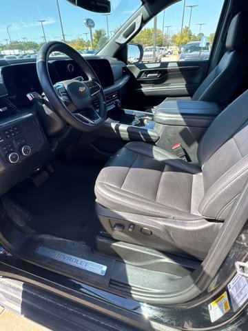 Used 2025 Chevrolet Tahoe LT AWD/4WD image 7