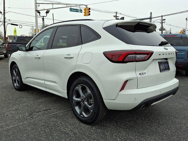 Certified 2023 Ford Escape ST-Line w/ Tech Pack #1 image 2