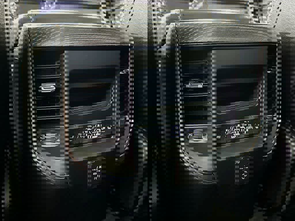 Used 2021 RAM 1500 Limited image 13