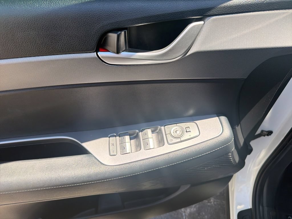 Used 2022 Hyundai Palisade SE AWD/4WD image 23