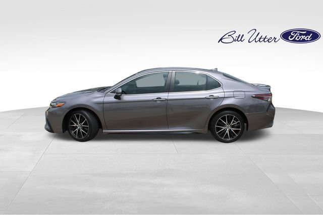 Used 2023 Toyota Camry SE FWD image 8