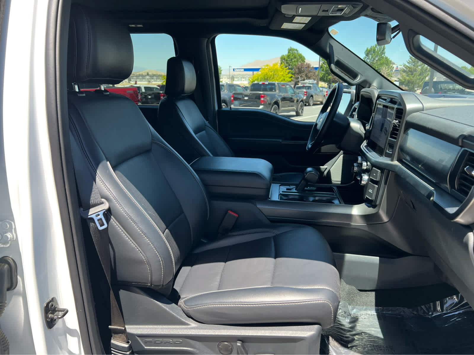 Certified 2025 Ford F150 Lariat AWD/4WD image 17