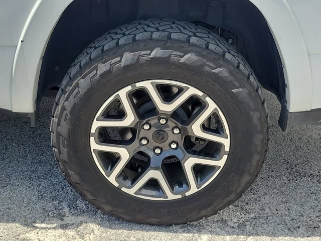 Used 2025 RAM 1500 Laramie w/ Sport Appearance Package AWD/4WD image 8