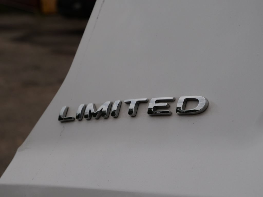 Certified 2019 Ford Explorer Limited w/ Class III Trailer Tow Package AWD/4WD image 10
