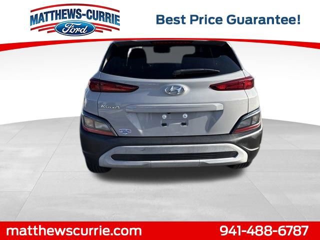 Used 2022 Hyundai Kona SEL FWD image 3