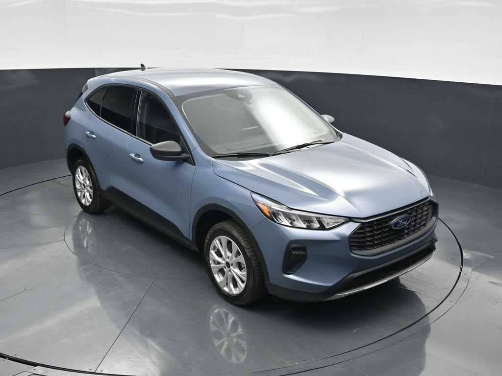Certified 2025 Ford Escape Active AWD/4WD image 38