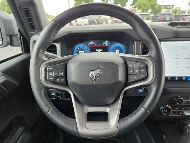 Certified 2025 Ford Bronco Badlands AWD/4WD image 14