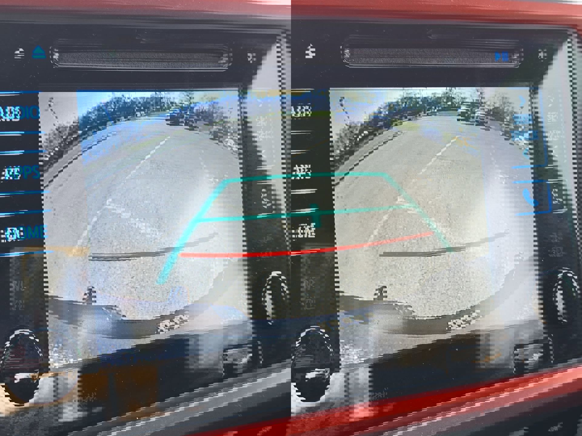 Used 2017 Toyota Tacoma TRD Off-Road w/ Premium & Technology Package image 15