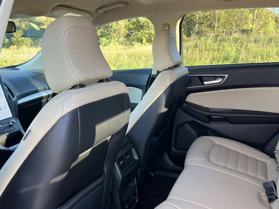 Certified 2022 Ford Edge SEL w/ Convenience Package image 41