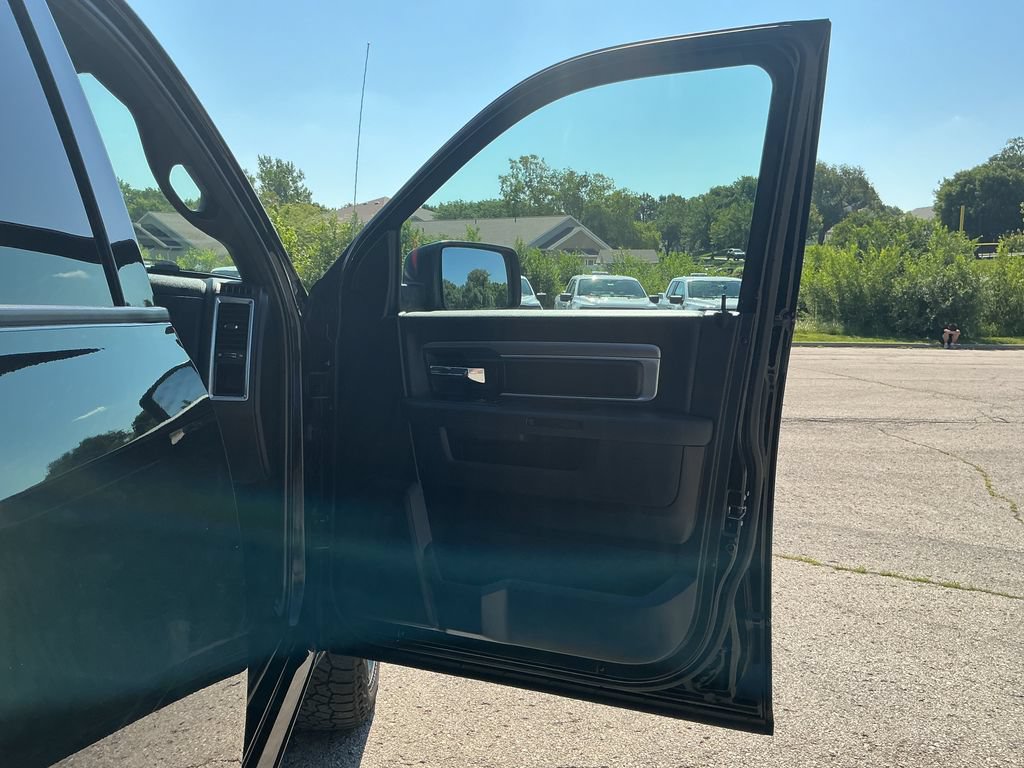 Used 2022 RAM 1500 Warlock w/ Electronics Group AWD/4WD image 13