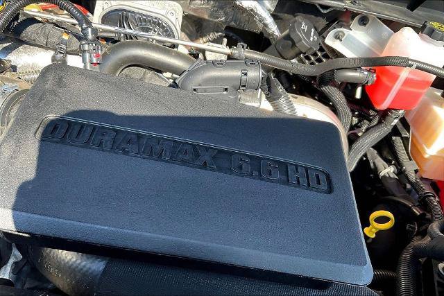 Used 2024 GMC Sierra 3500 Denali Ultimate AWD/4WD image 32