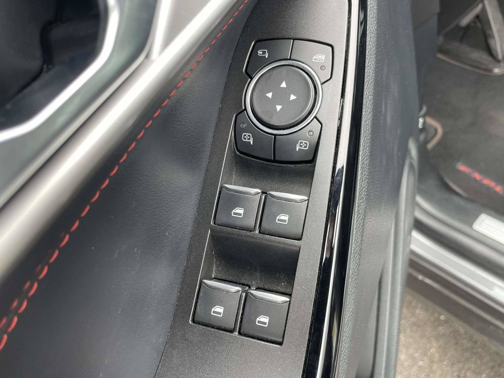 Certified 2022 Ford Explorer ST-Line RWD image 16