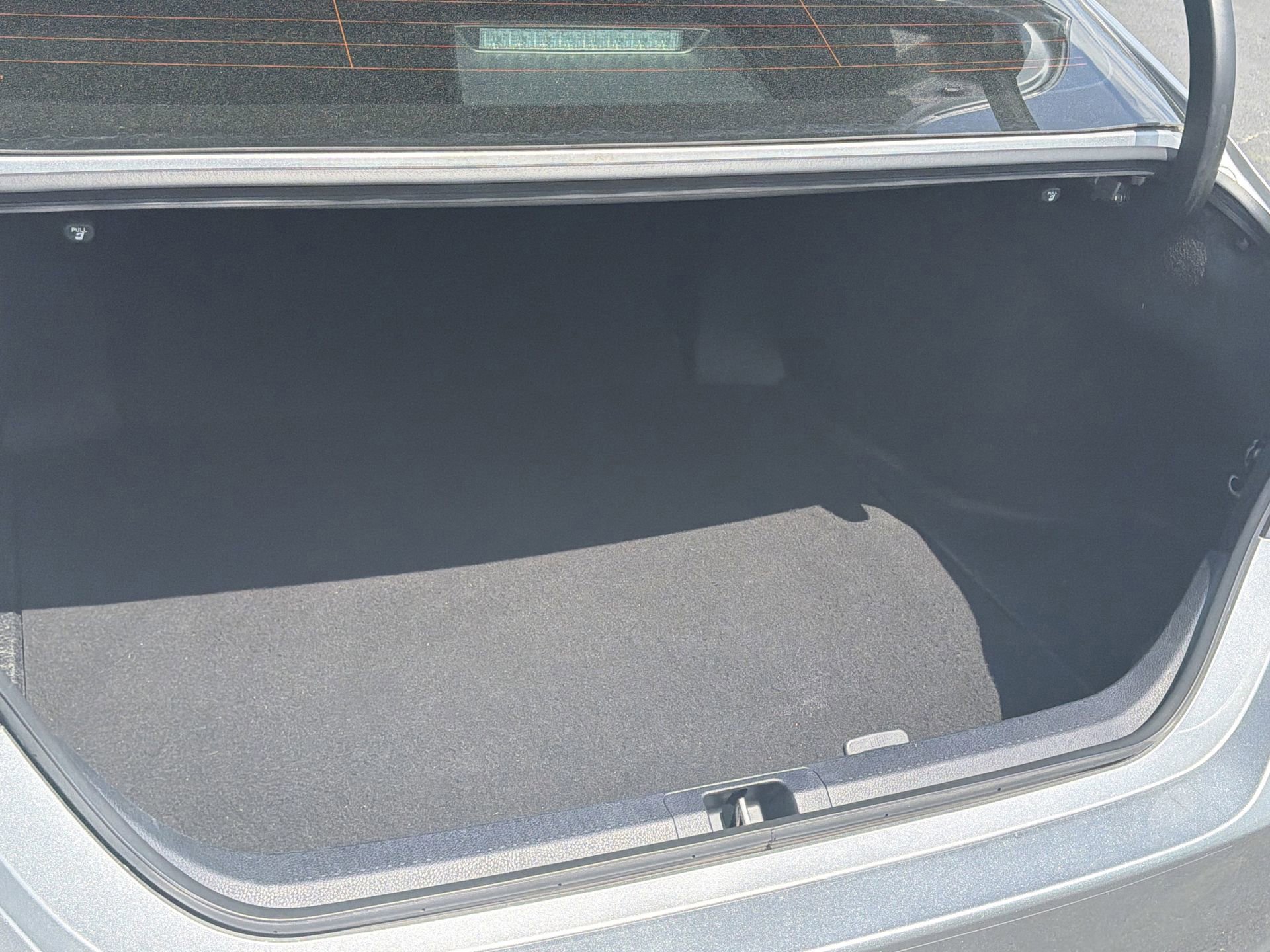 Used 2024 Toyota Camry SE w/ Convenience Package FWD image 27