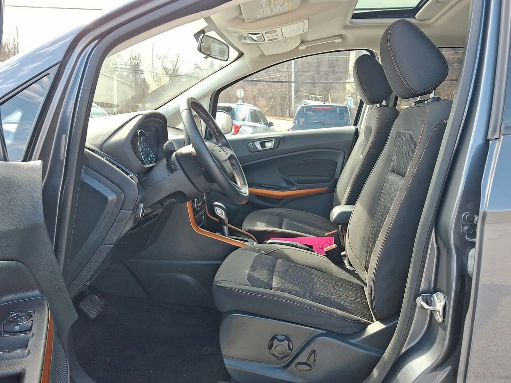 Certified 2022 Ford EcoSport SE w/ SE Convenience Package image 16