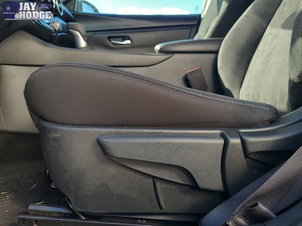 Used 2024 Nissan Sentra SV image 27