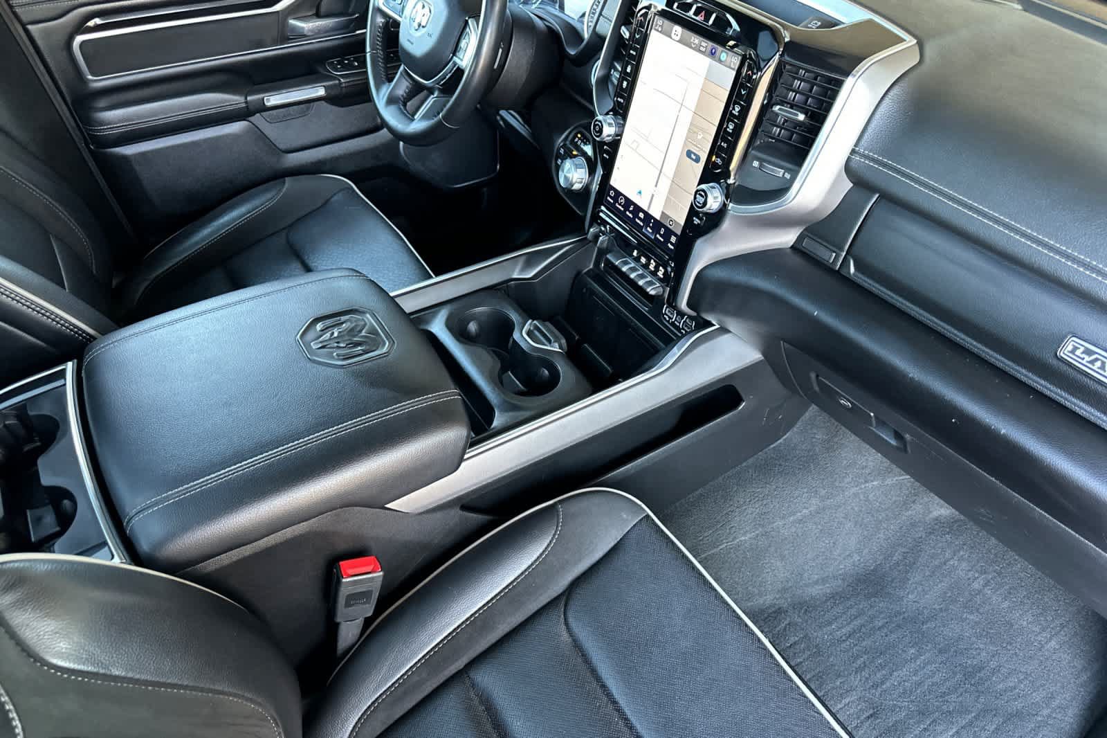 Used 2022 RAM 1500 Laramie AWD/4WD image 15