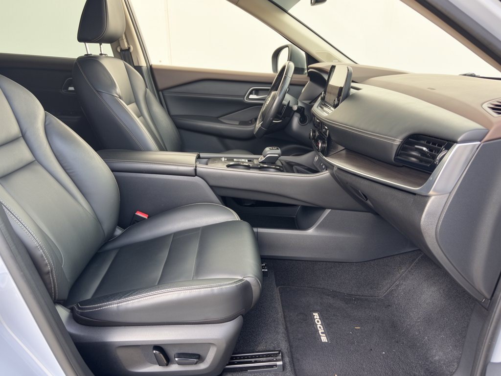 Used 2021 Nissan Rogue SL w/ Premium Package FWD image 30