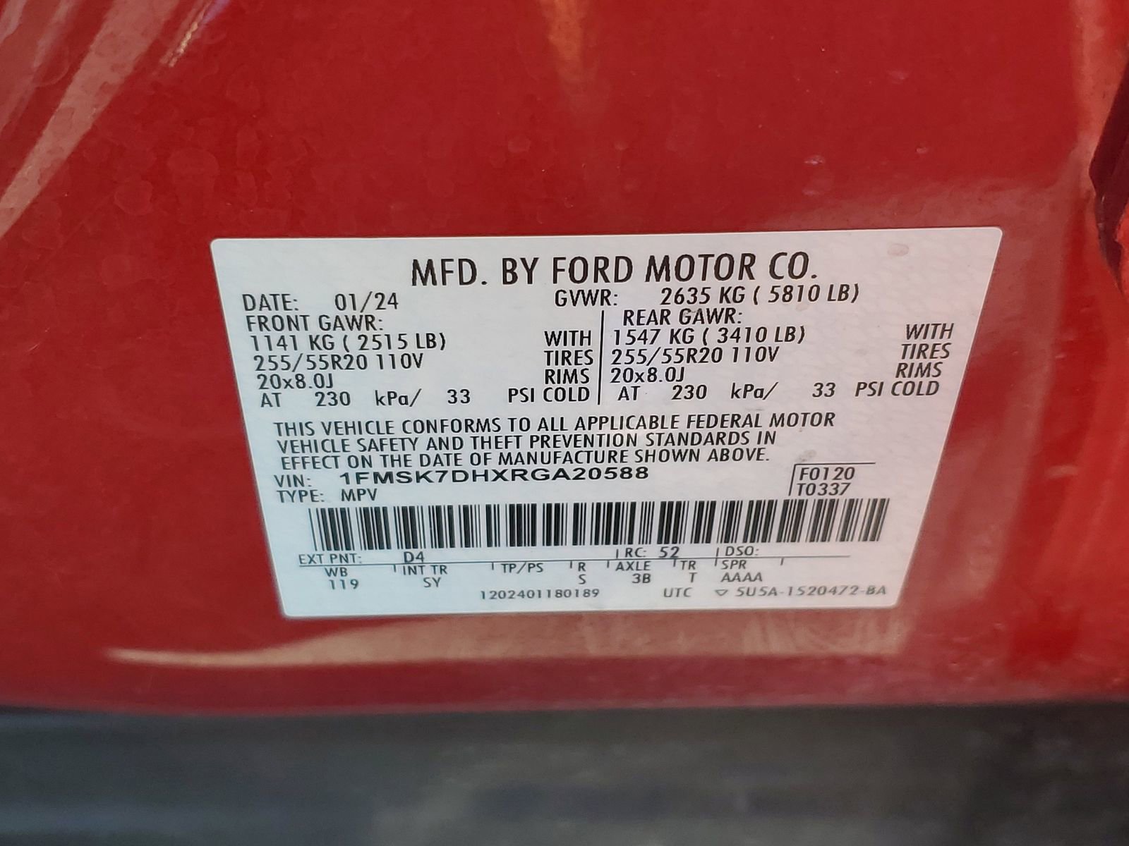 Certified 2024 Ford Explorer XLT w/ Equipment Group 202A RWD image 32