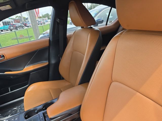 Used 2024 Lexus IS 300 w/ Comfort Package RWD image 19