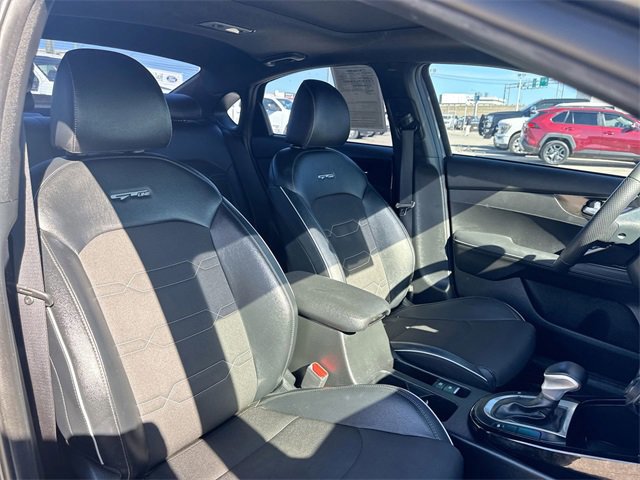 Used 2022 Kia Forte GT-Line w/ GT-Line Premium Package image 32