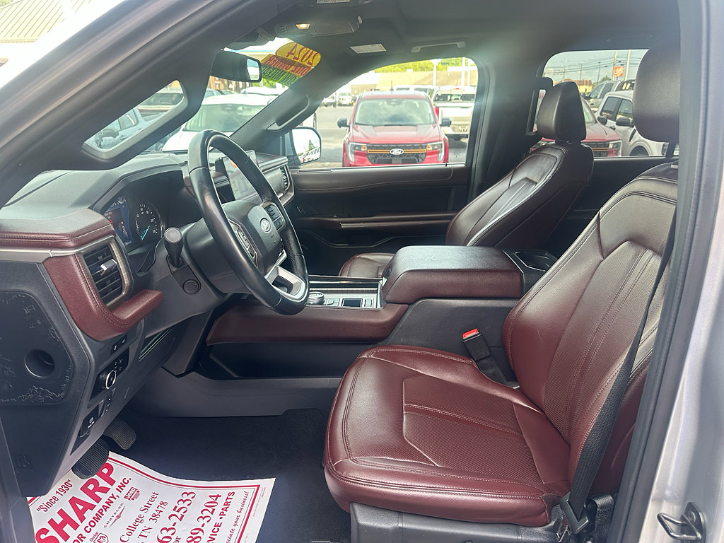 Certified 2024 Ford Expedition Max Limited RWD image 11