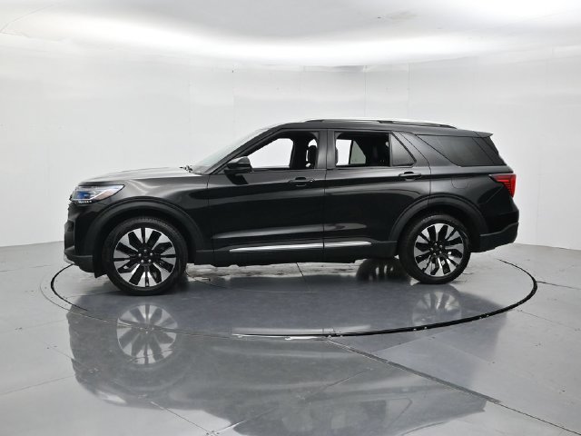 Certified 2025 Ford Explorer Platinum w/ LUX Leather Package AWD/4WD image 7