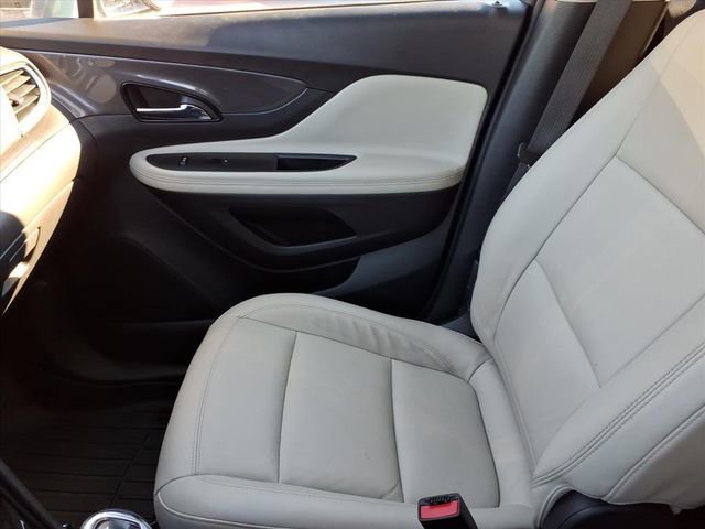 Used 2020 Buick Encore Essence image 27