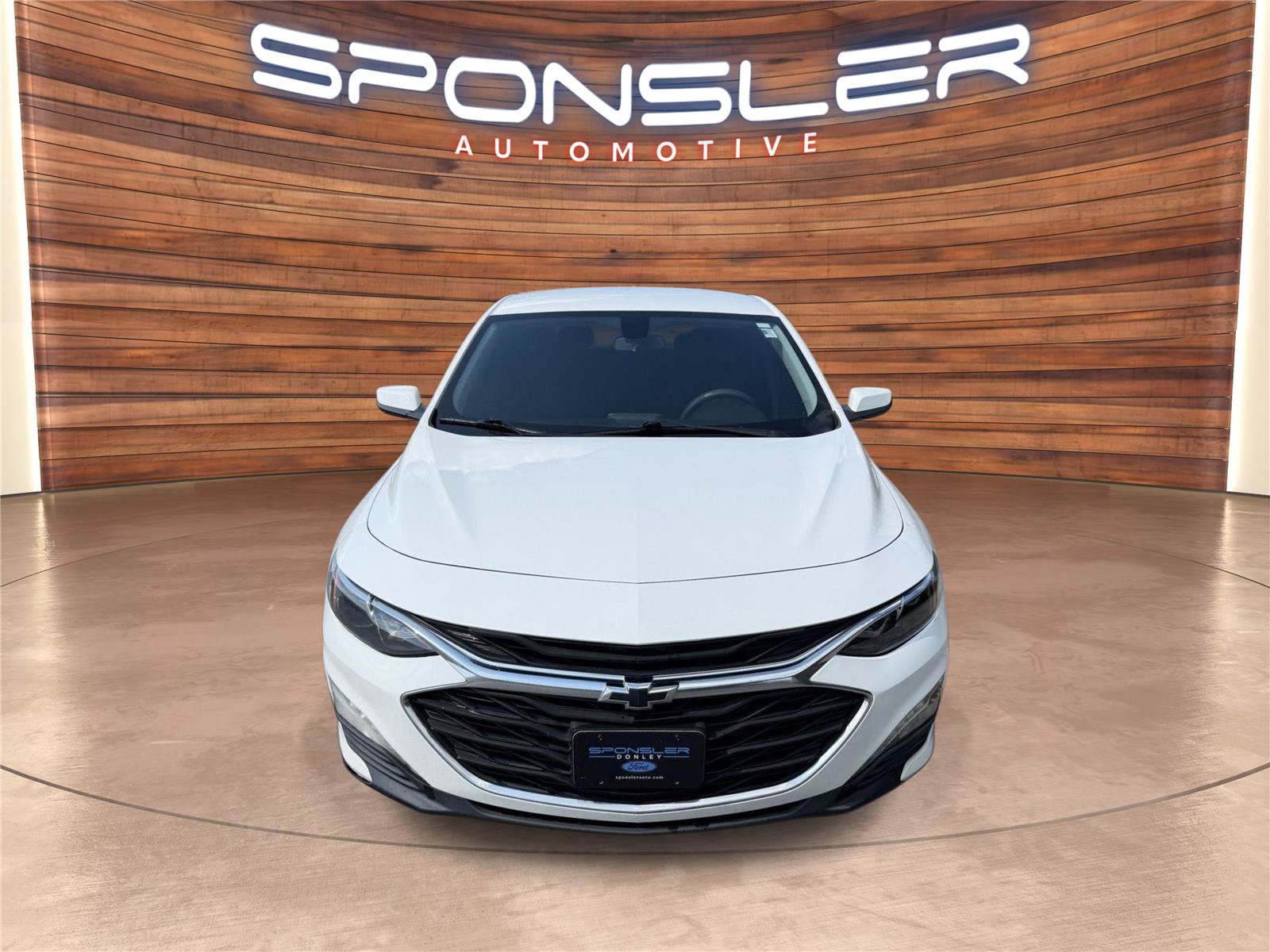 Used 2021 Chevrolet Malibu LT FWD image 9