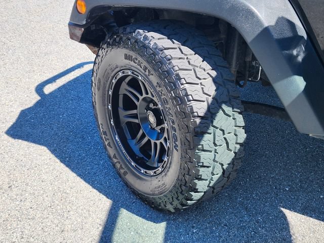 Used 2017 Jeep Wrangler Unlimited Sport AWD/4WD image 28