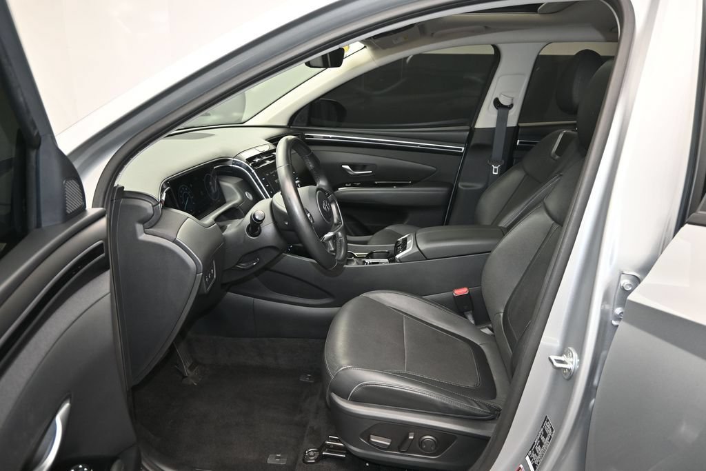 Used 2022 Hyundai Tucson SEL w/ Convenience + Premium Package AWD/4WD image 16
