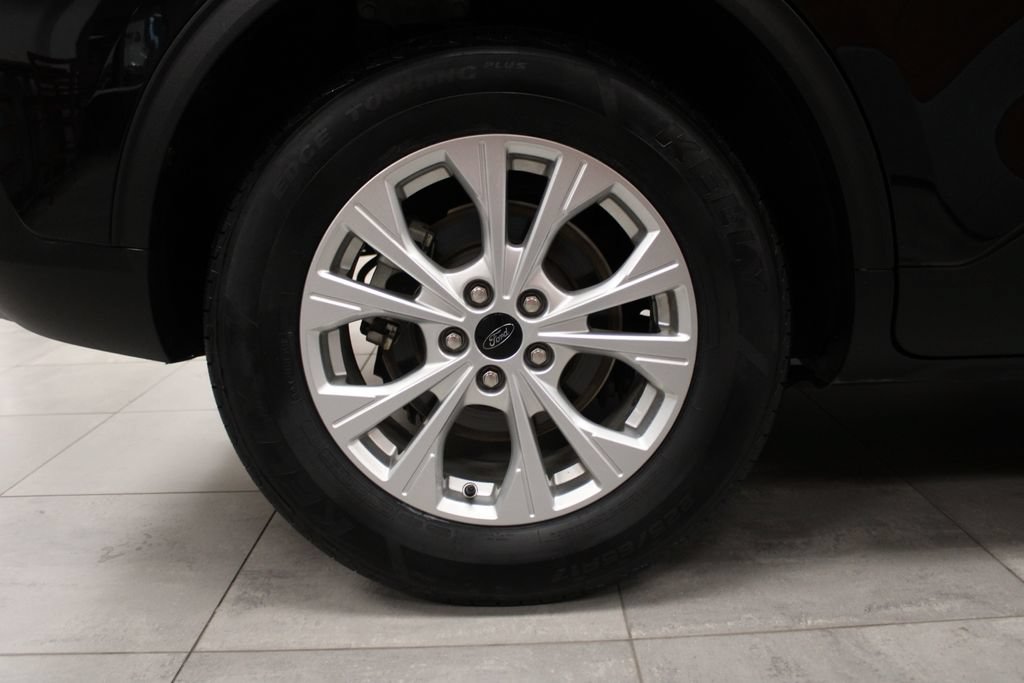 Certified 2024 Ford Escape Active w/ Cold Weather Package FWD image 12