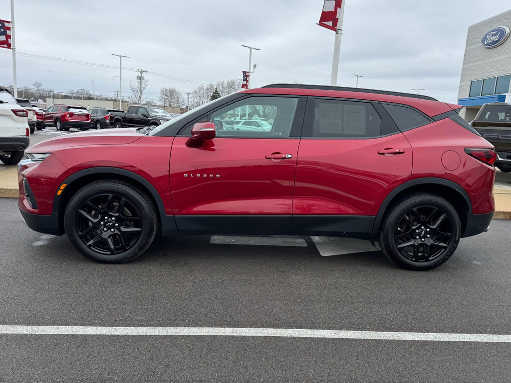 Used 2019 Chevrolet Blazer LT image 2