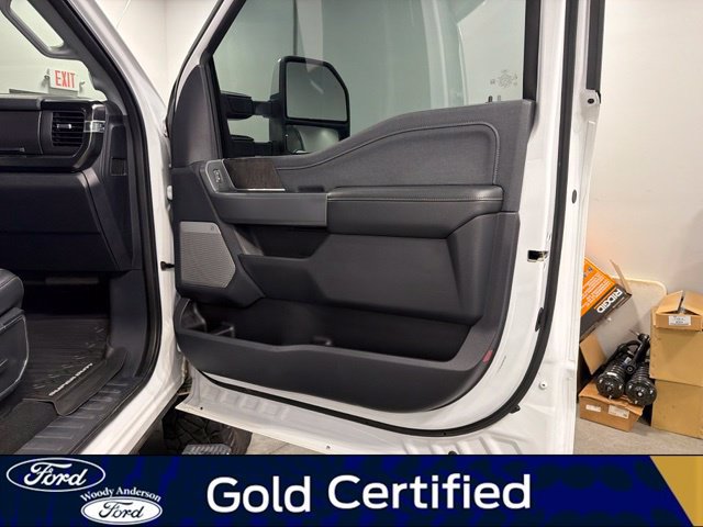 Certified 2023 Ford F250 Lariat w/ Lariat Ultimate Package AWD/4WD image 28