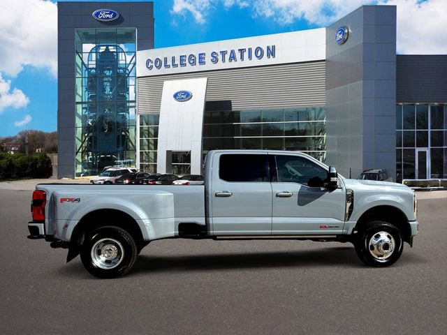Certified 2024 Ford F350 Limited w/ FX4 Off-Road Package image 5
