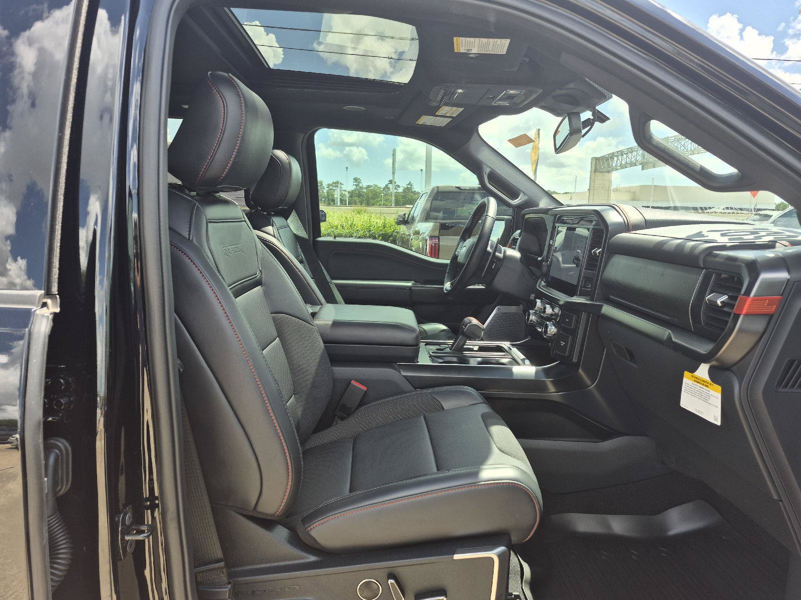 Certified 2025 Ford F150 Raptor AWD/4WD image 13